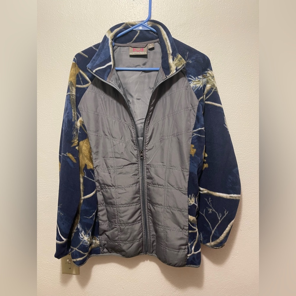Women’s lightweight jacket with zipper, Camo jacket
